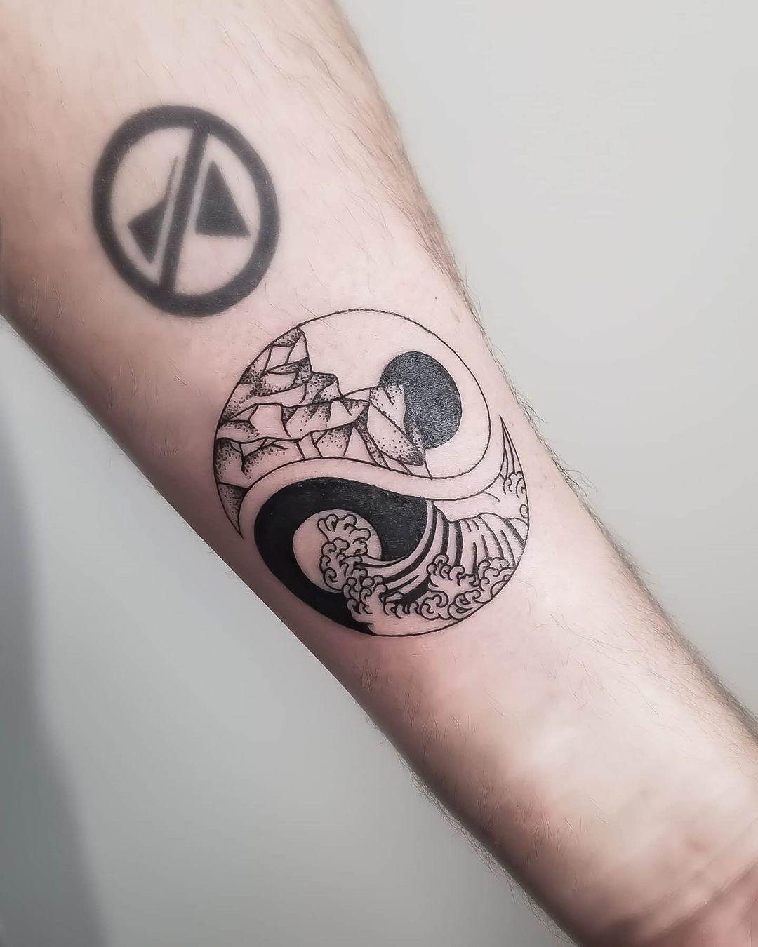 101 Amazing Yin Yang Tattoo Ideas That Will Blow Your Mind Yin Yang