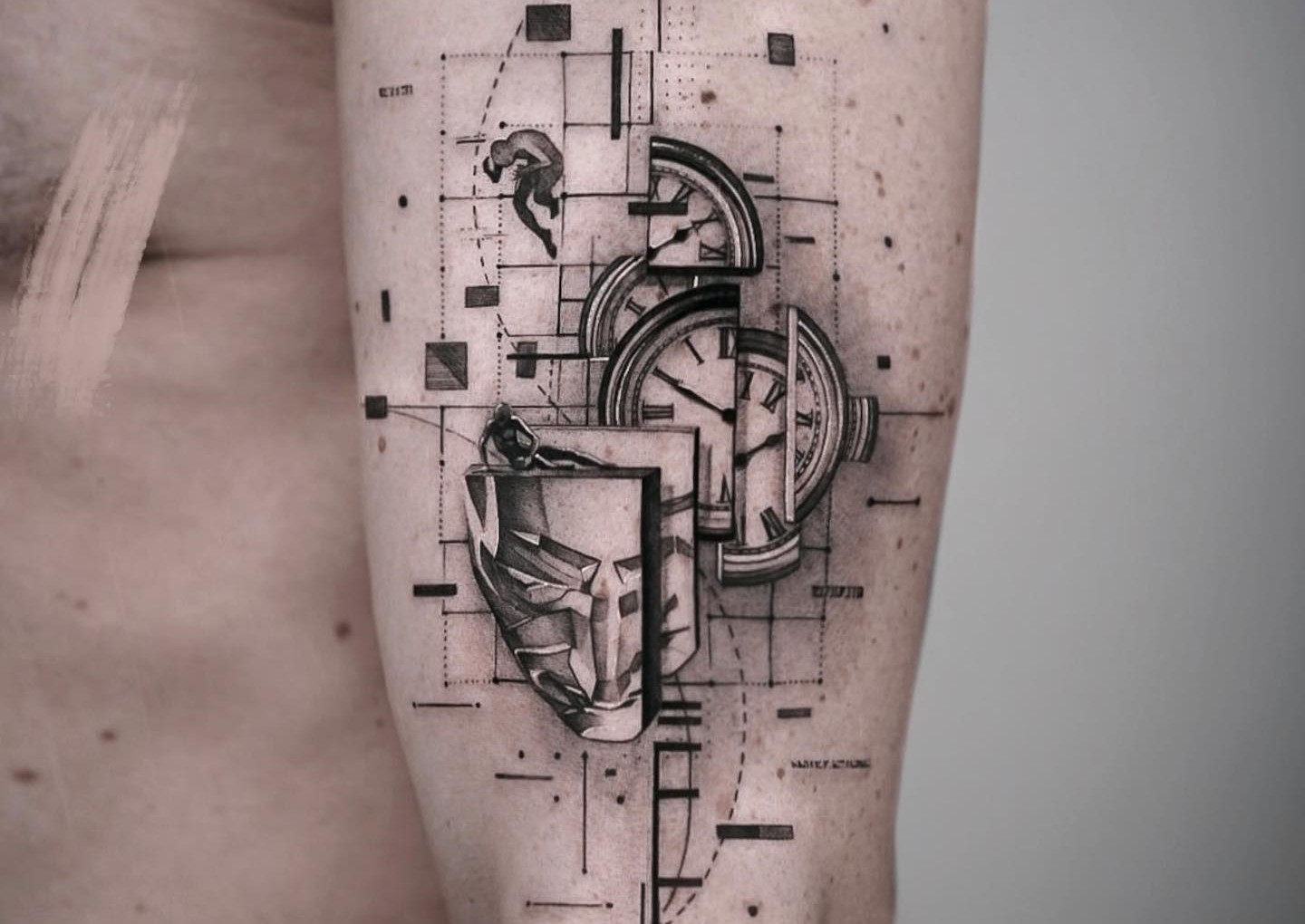 12 Cool Clock Tattoos Plus Meanings