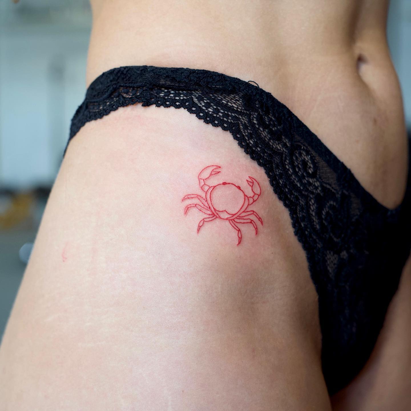 13 Attractive Hip Tattoo Designs With Meanings Styles At Life