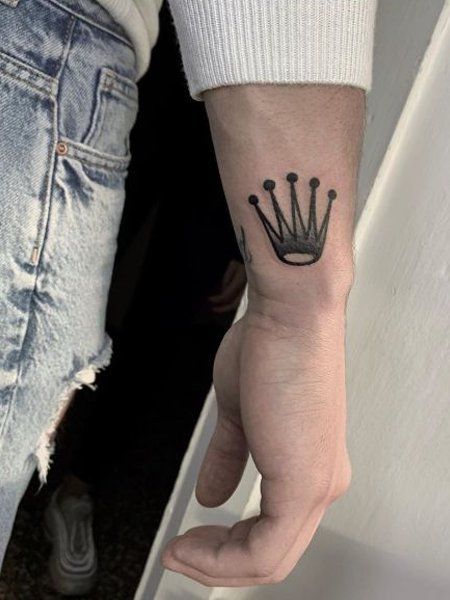 20 Powerful Crown Tattoos For Men In 2024 The Trend Spotter