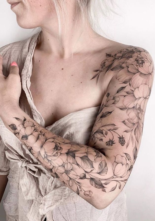 20 Unique Flower Sleeve Tattoo Design Ideas For Woman To Look Great