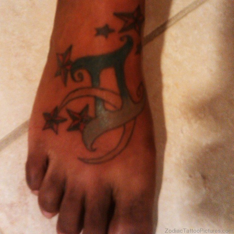 21 Nice Gemini Tattoo On Foot