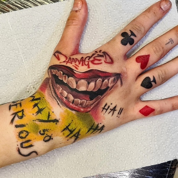 23 Joker Face Hand Tattoo Niccanellija