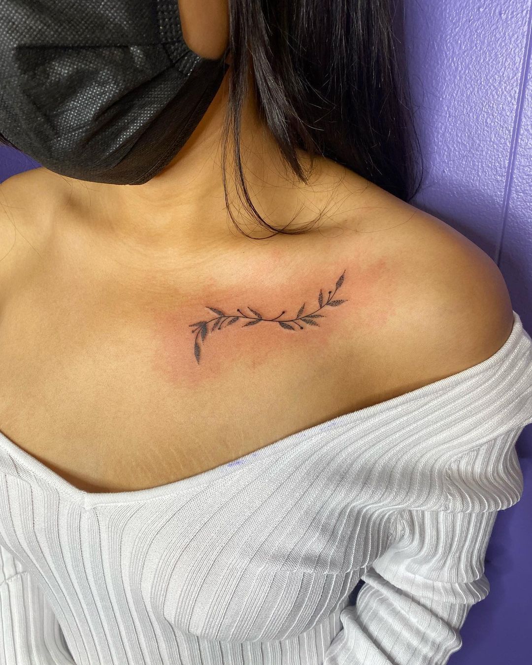 25 Stunning Collar Bone Tattoo Ideas Collar Bone Tattoo Chest