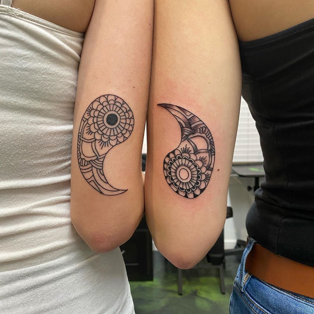 30 Adorable Sister Tattoos Matching Sister Tattoos Sister Tattoos