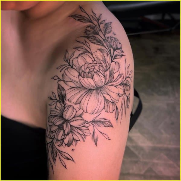 30 Amazing Hip Tattoo Designs For Women Saved Tattoo