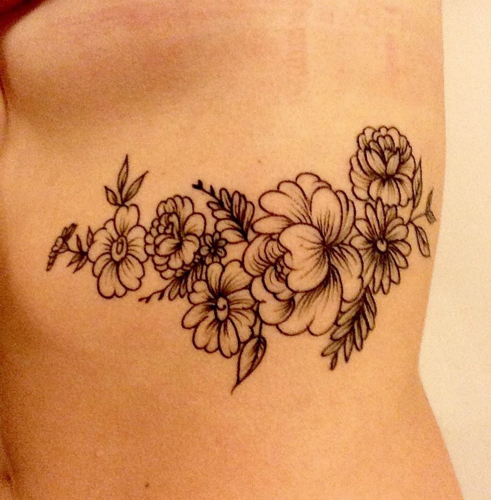 31 Amazing Rib Tattoo Ideas Flowers Image Ideas