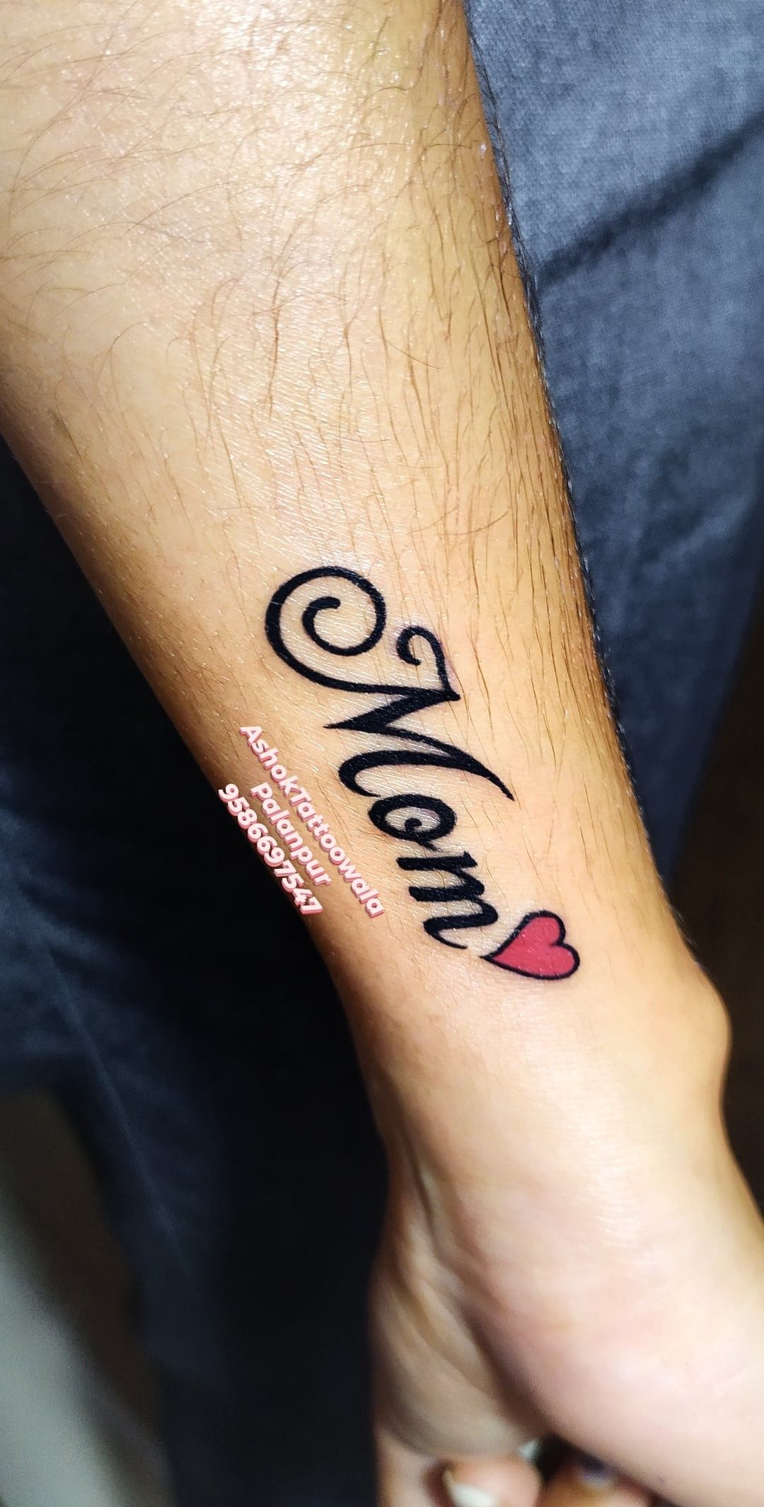 36 Meaningful Tattoo Designs For Mom With Kids Women S Tattoo Magazine