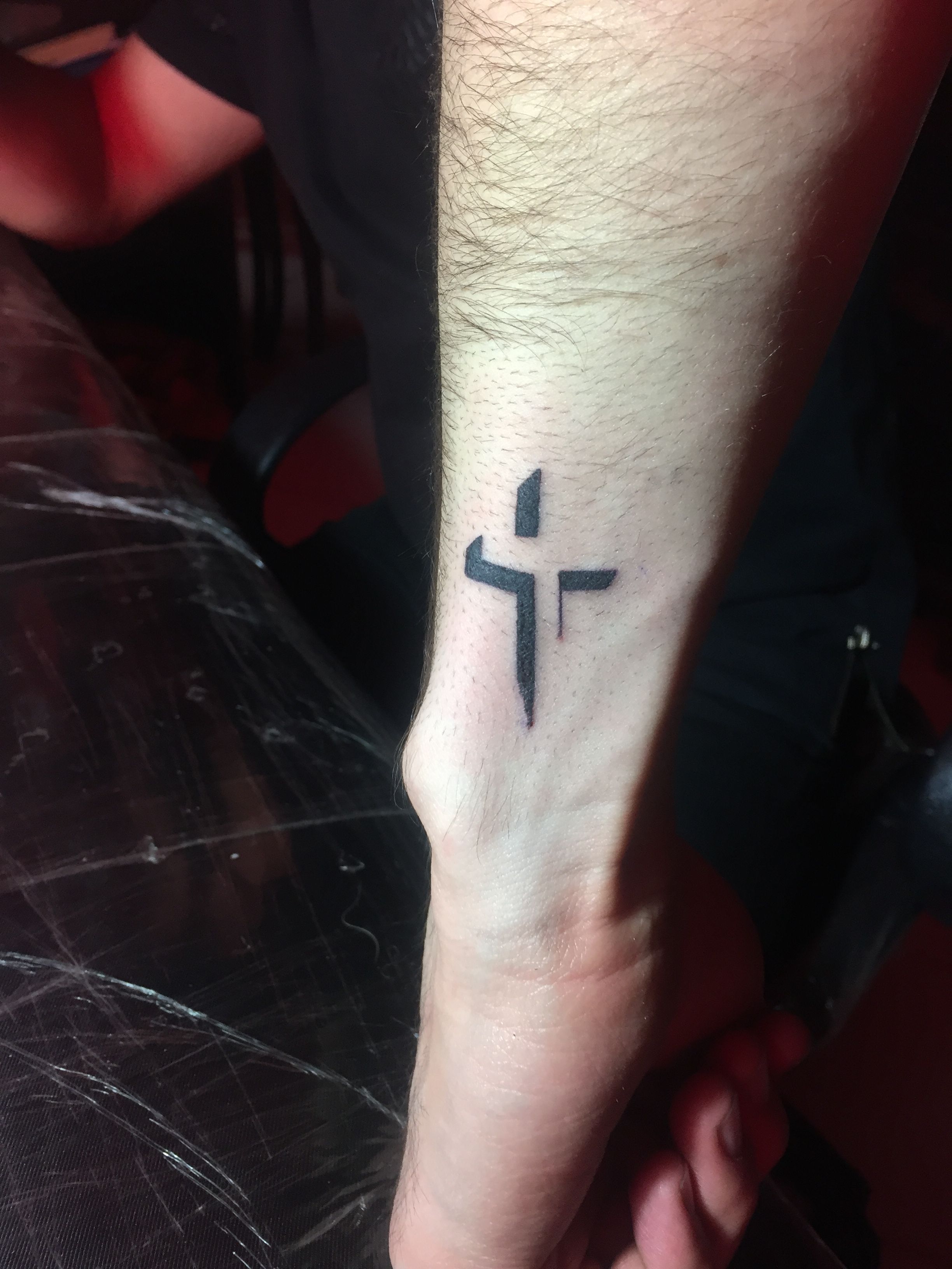 3D Cross Forearm Tattoo Orientfrau