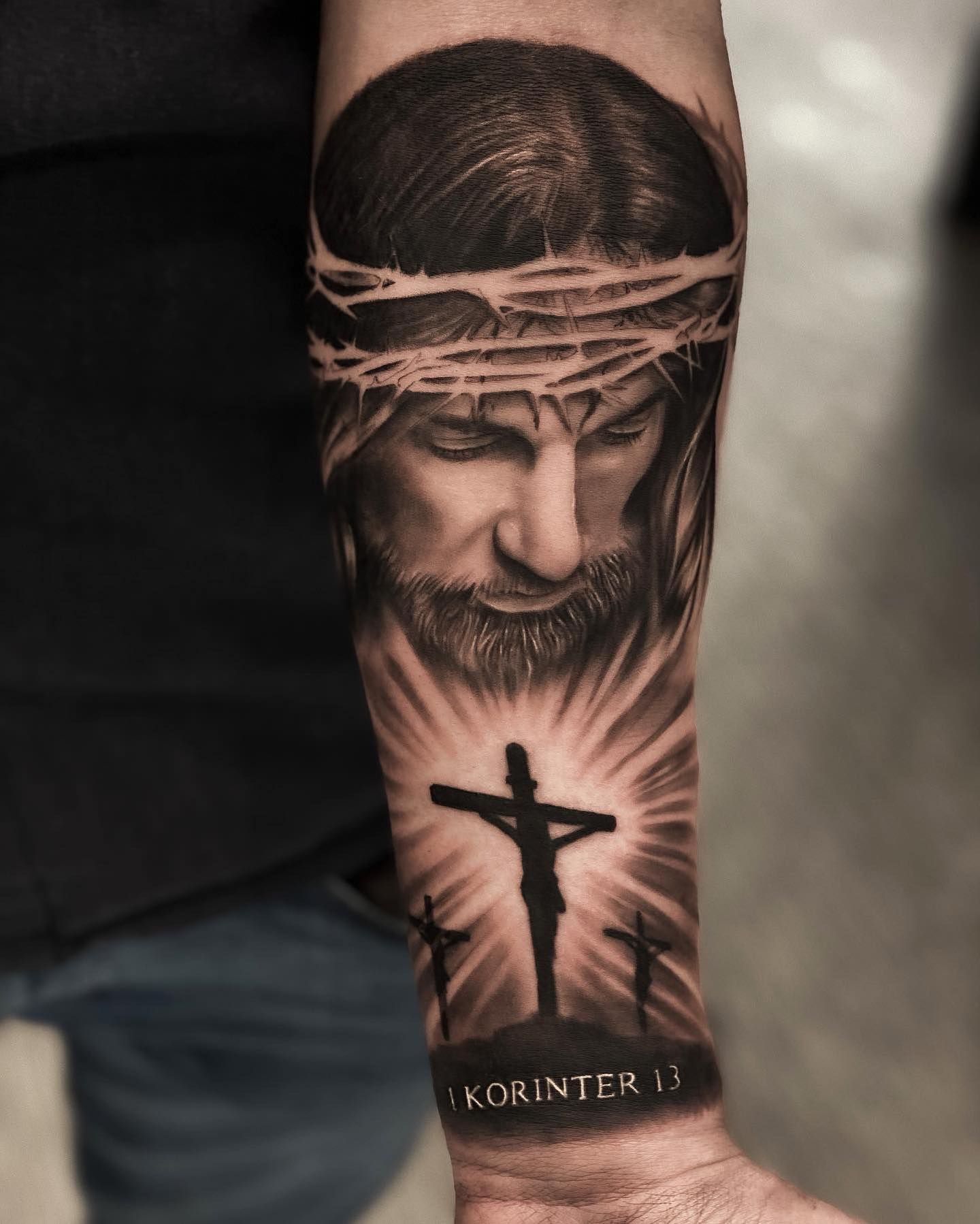 40 Cross Tattoo Design Ideas To Keep Your Faith Close Cross Tattoo