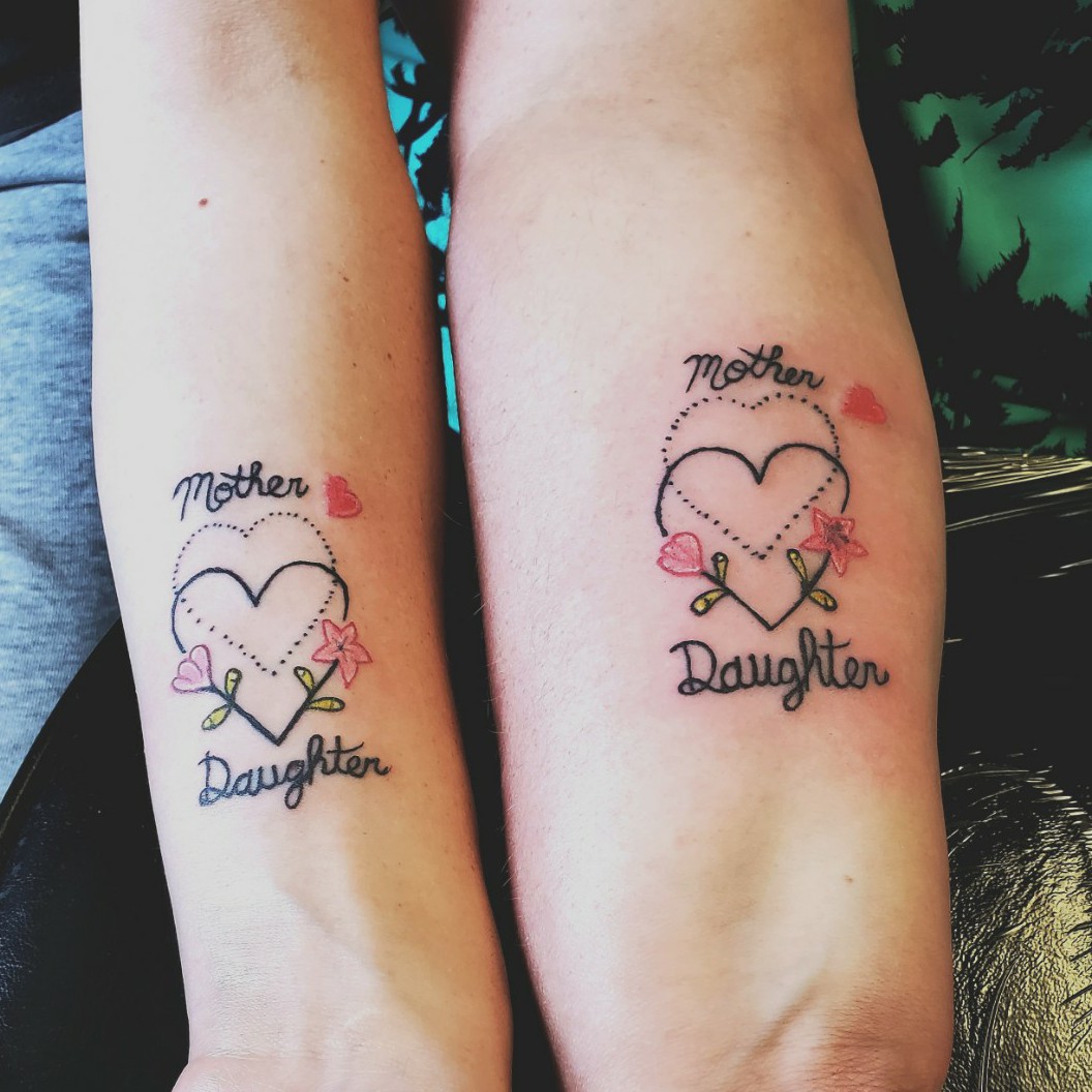 40 Meaningful Mother And Daughter Tattoos Tattoos For Daughters Mom