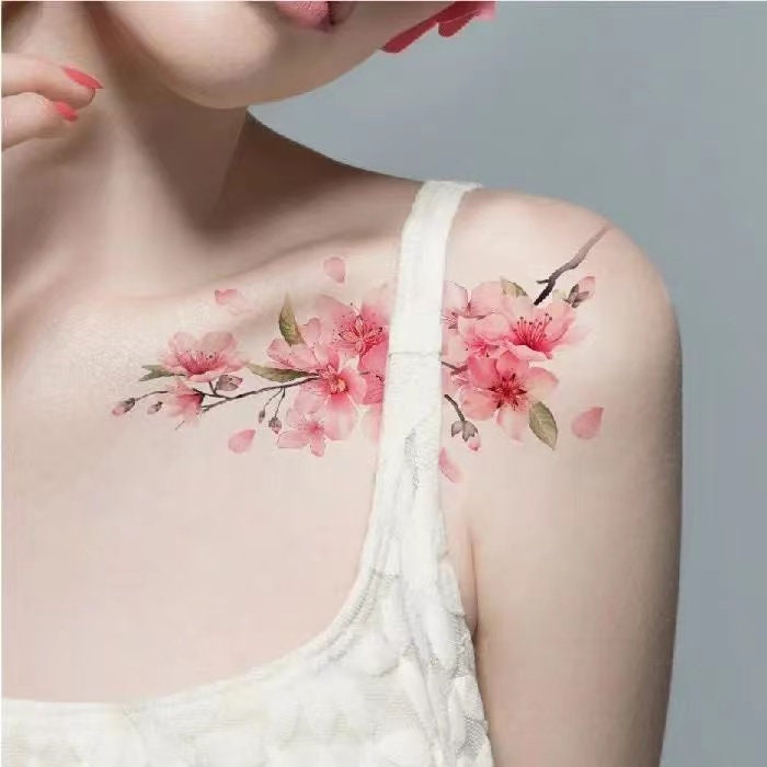 49 Collar Bone Tattoos Designs And Ideas Neartattoos