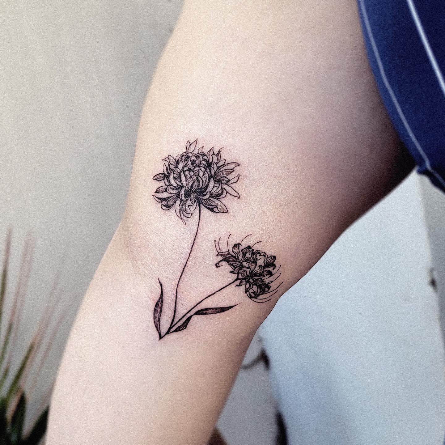 60 Chrysanthemum Tattoo Meanings Designs And Ideas Neartattoos