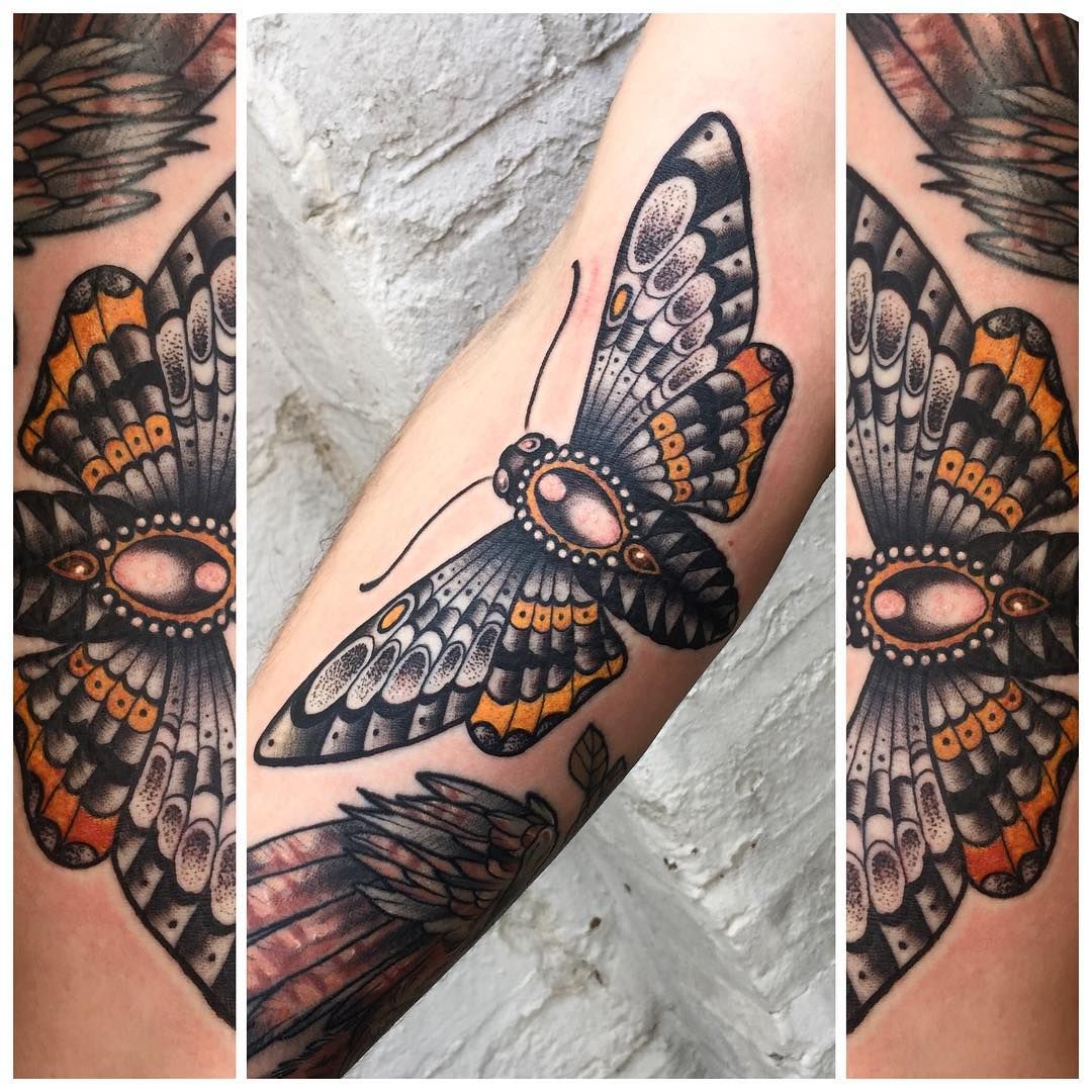 Aggregate 80 American Traditional Tattoo Moth Latest In Eteachers