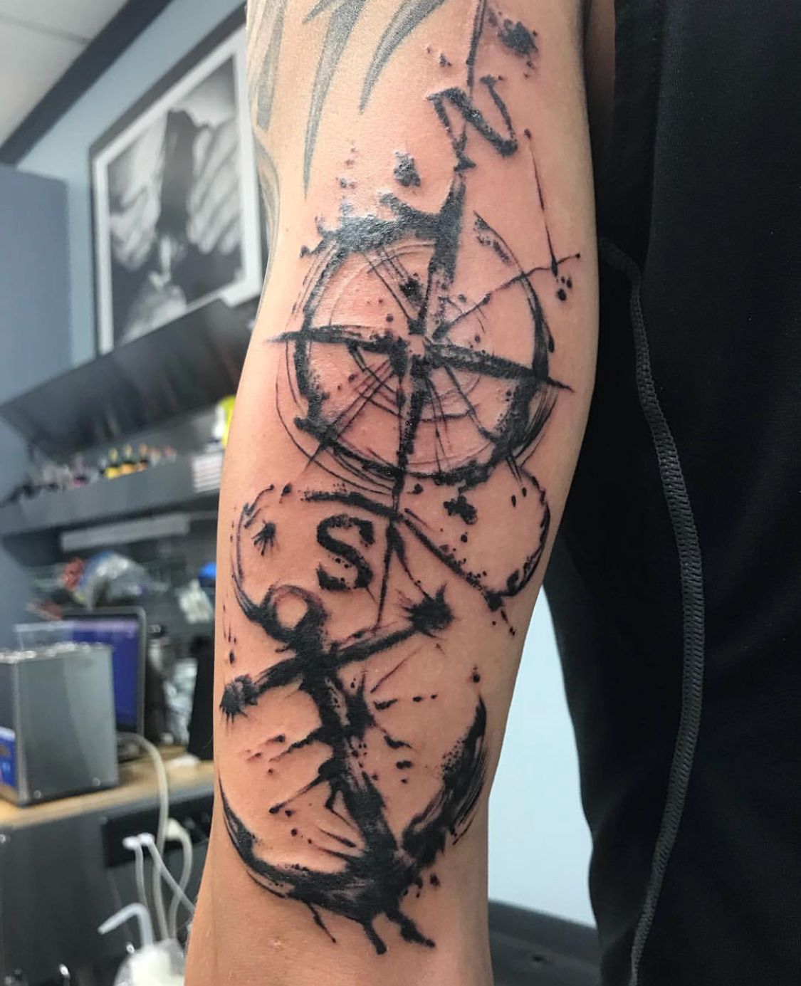 7 Meaningful Anchor and Compass Tattoo Ideas