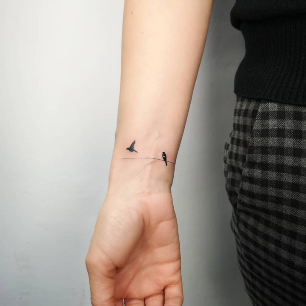 7 Meaningful Bird Tattoo Designs for Your Wrist