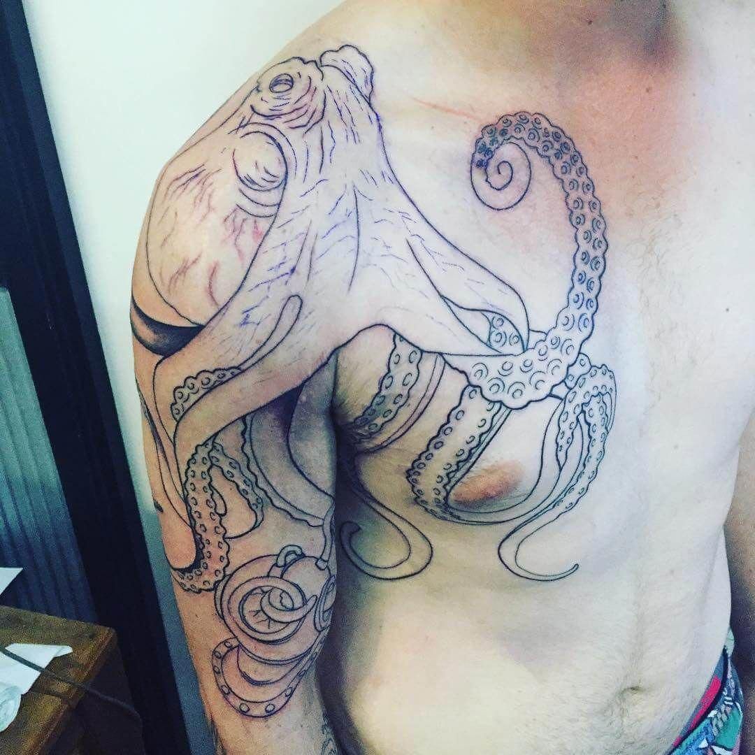 Black Outline Japanese Octopus Tattoo On Man Right Shoulder Octopus