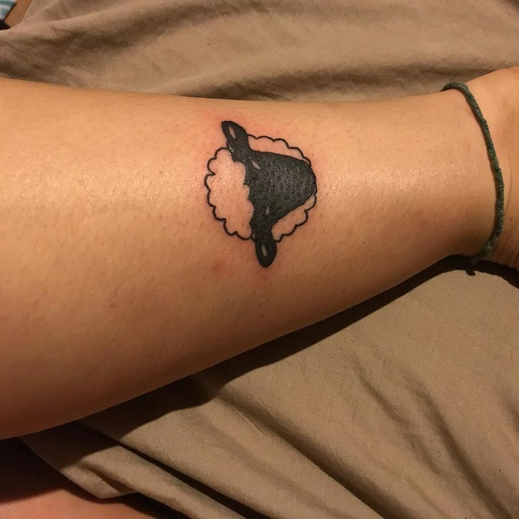 5 Stunning Black Sheep Tattoo Designs You'll Love