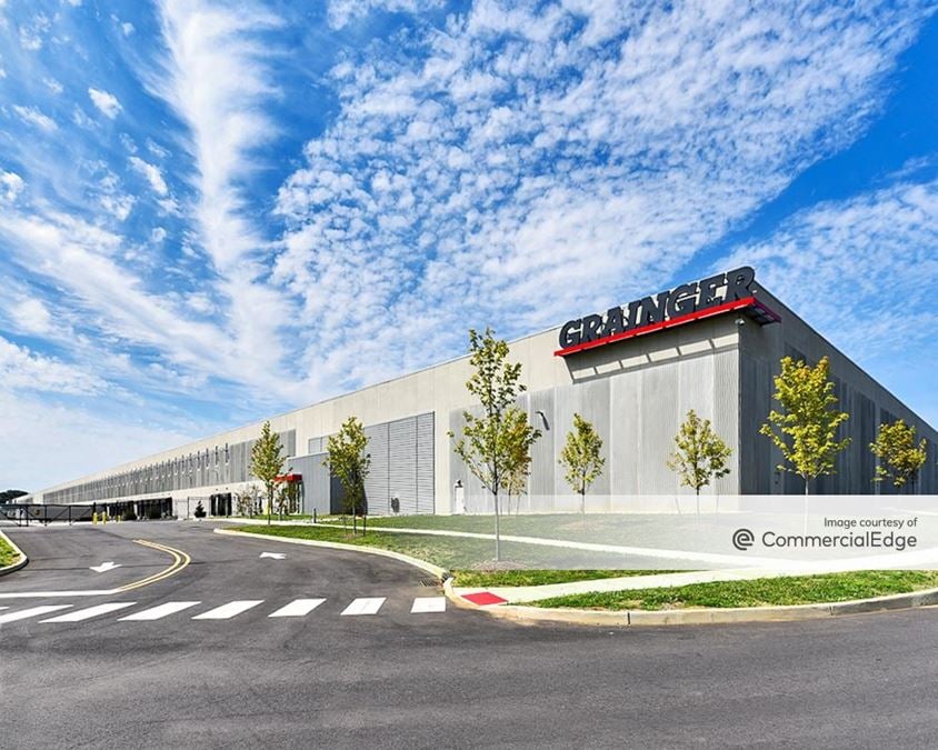 Central Crossings Business Park Grainger Distribution Center 400