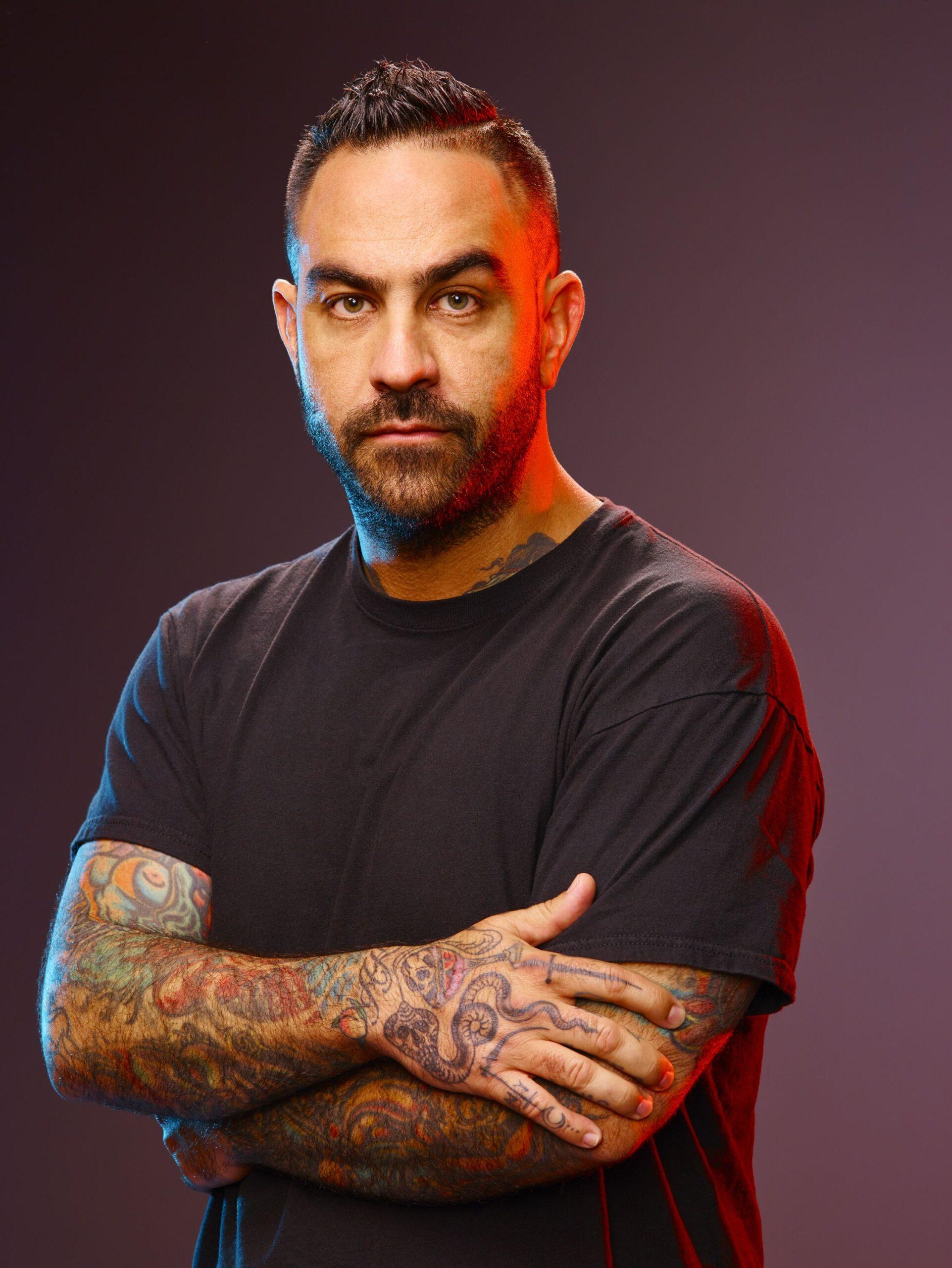 Chris Nunez Is Tattooed By His Mum Miami Ink Youtube