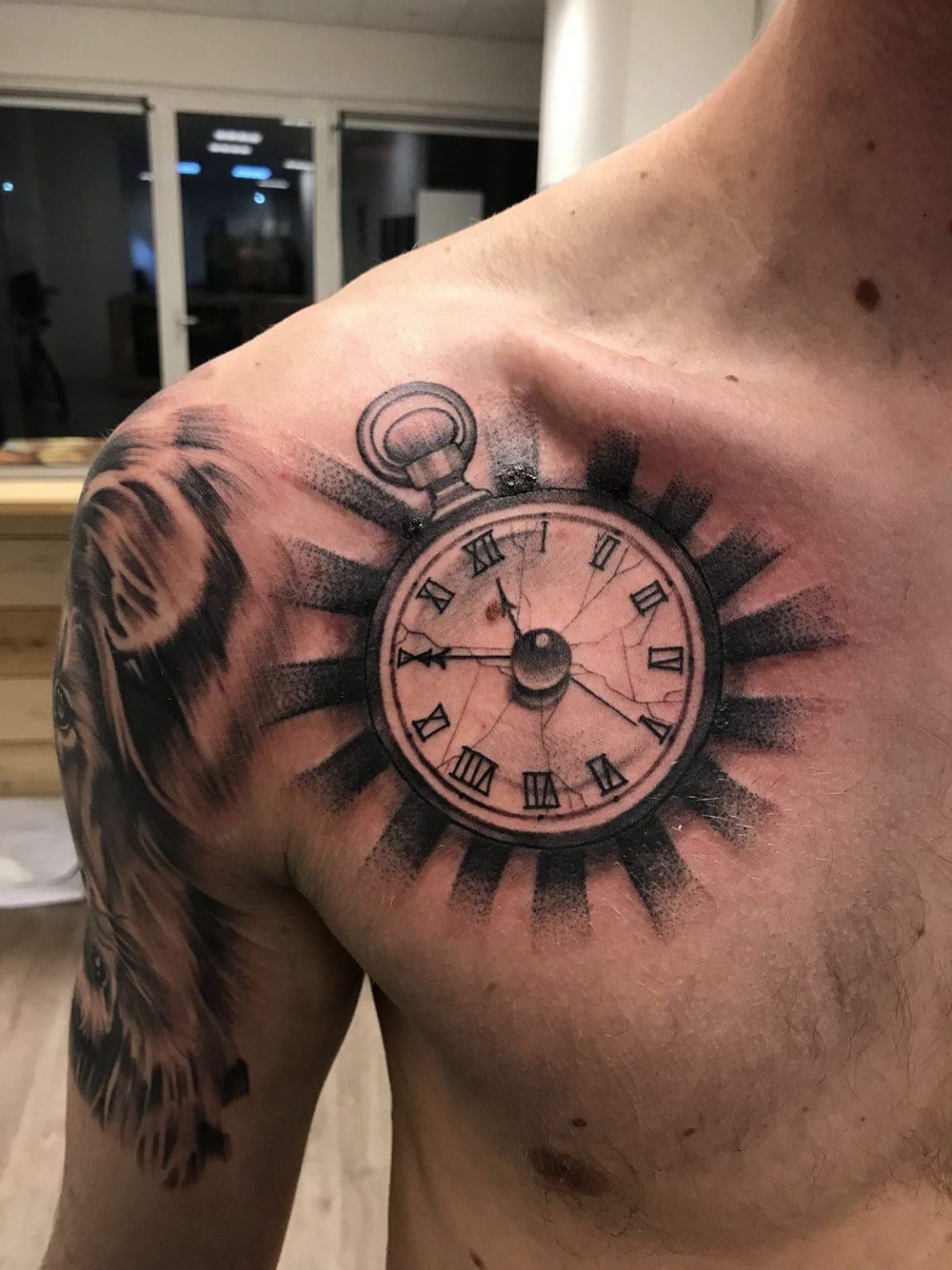 5 Stunning Clock Tattoos for Men Revealed