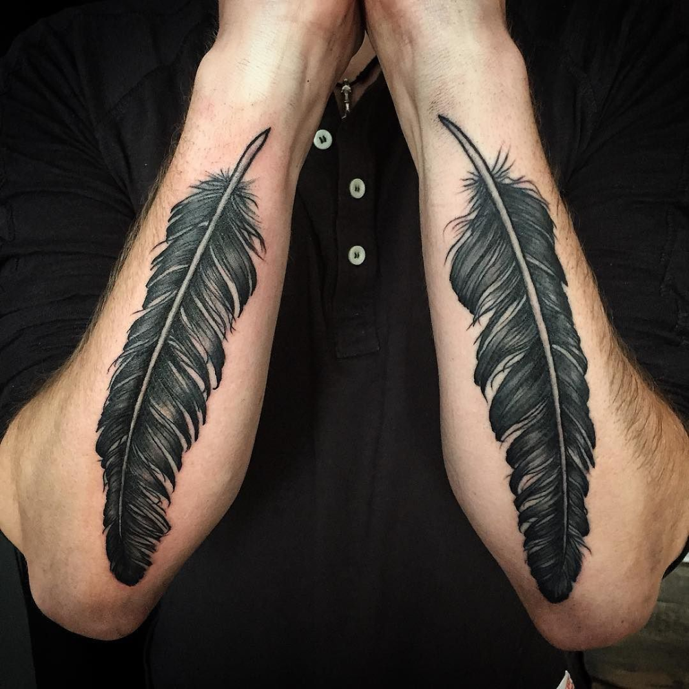 Dave Grohl's Feather Tattoo: Symbolism and Inspiration