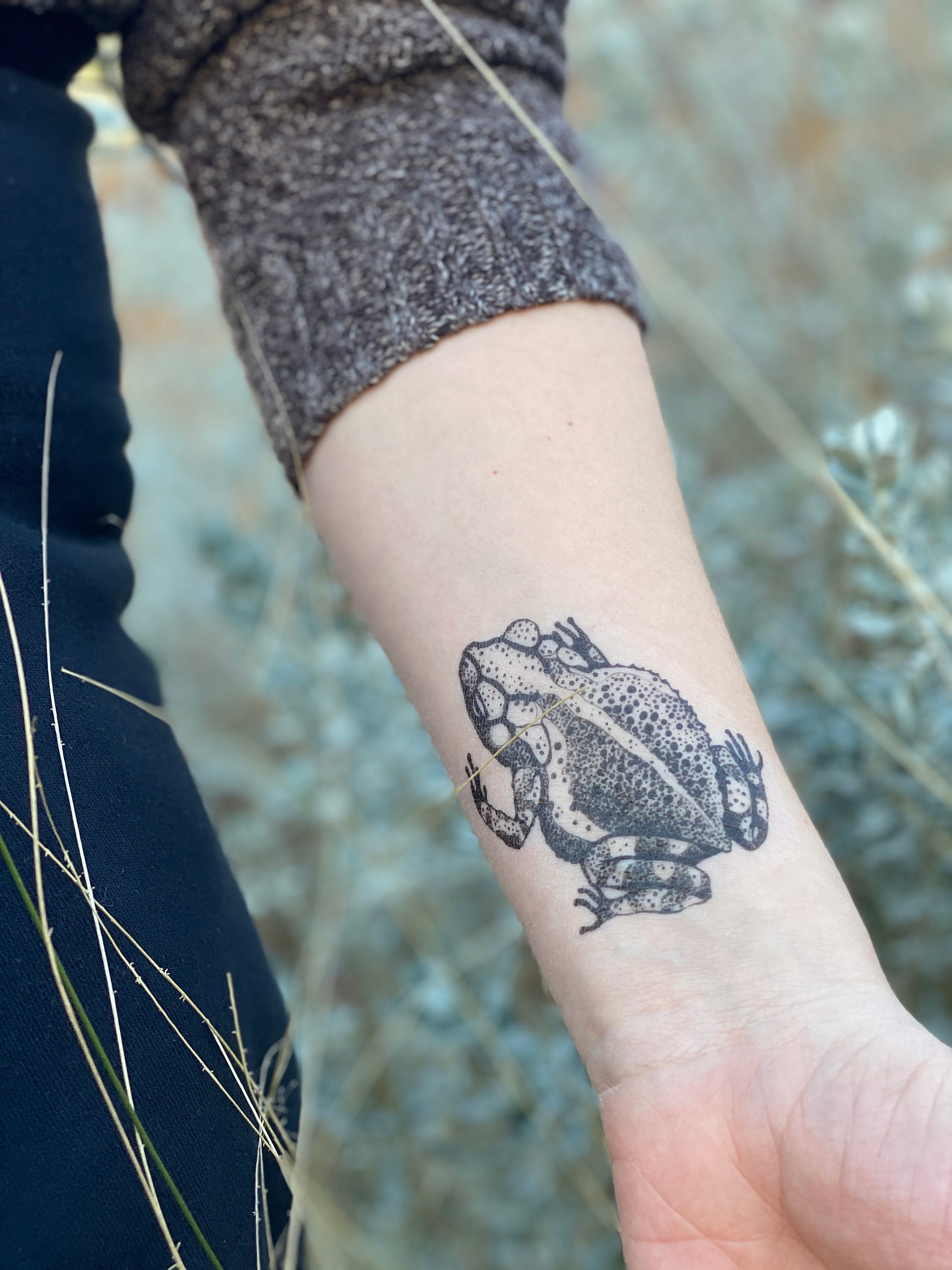 Discover 71 Traditional Toad Tattoo Best In Cdgdbentre