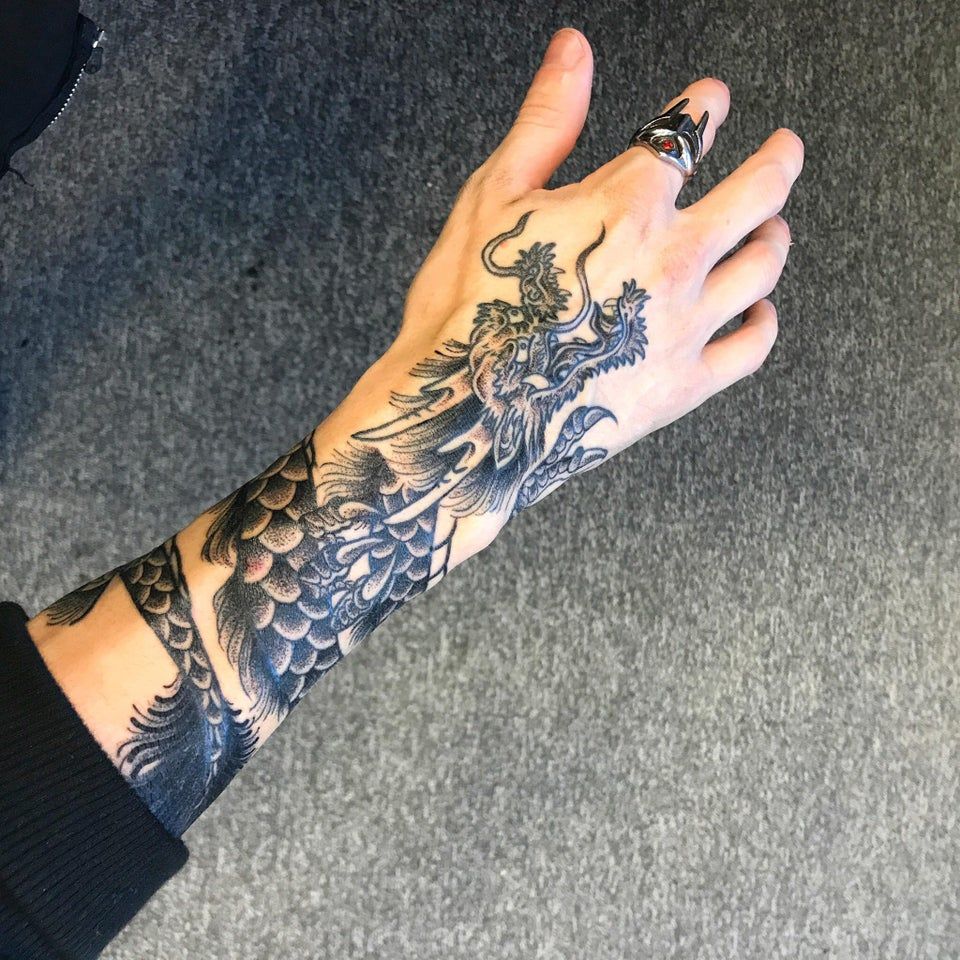 Dragon Tattoo Placement Dragon Hand Tattoo Black Dragon Tattoo