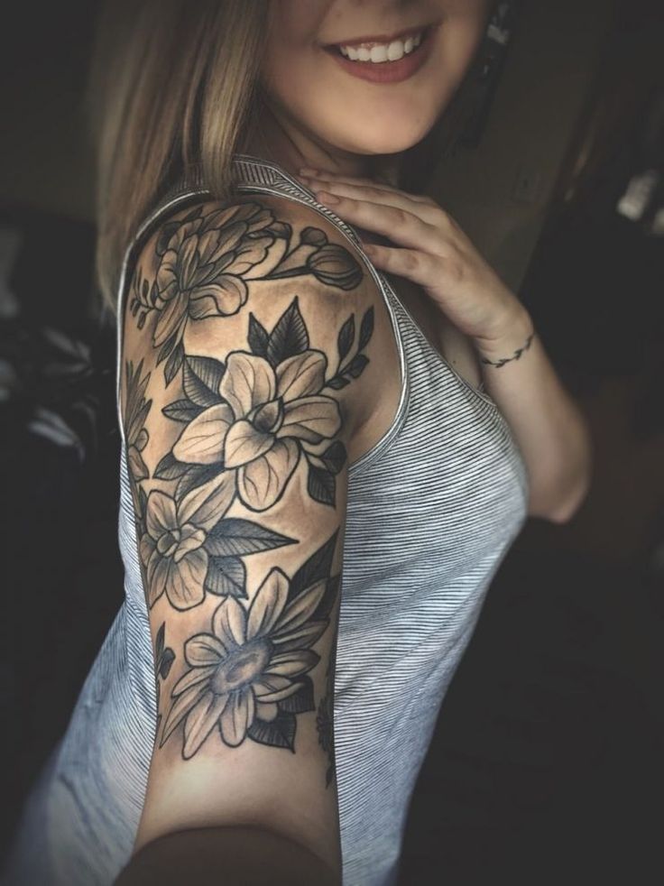 10 Stunning Female Quarter Sleeve Tattoo Ideas