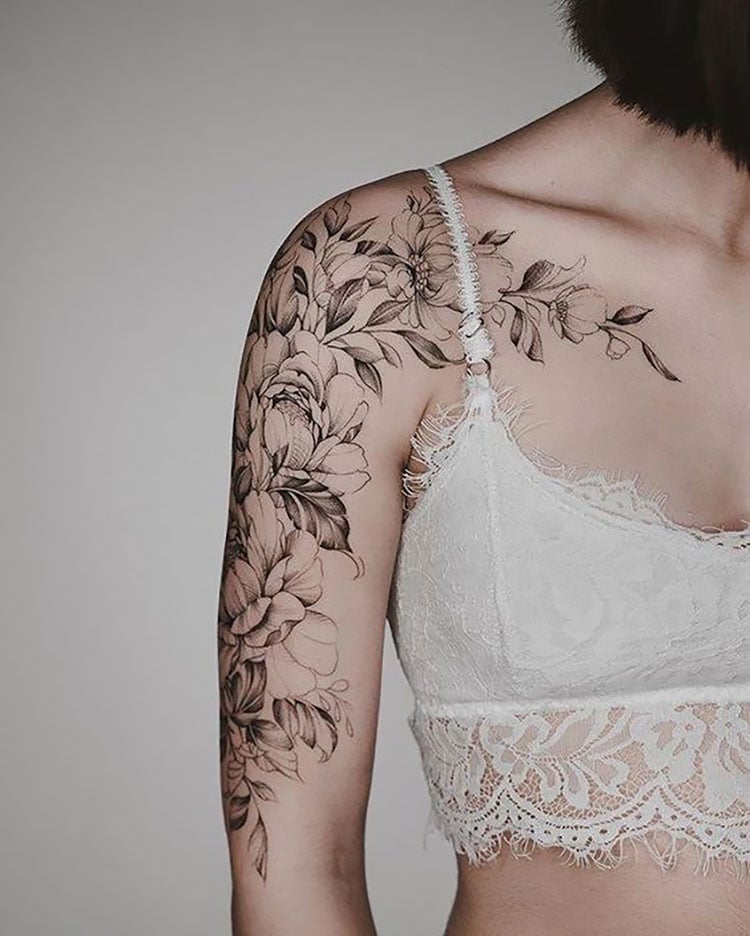 5 Stunning Feminine Floral Sleeve Tattoo Ideas