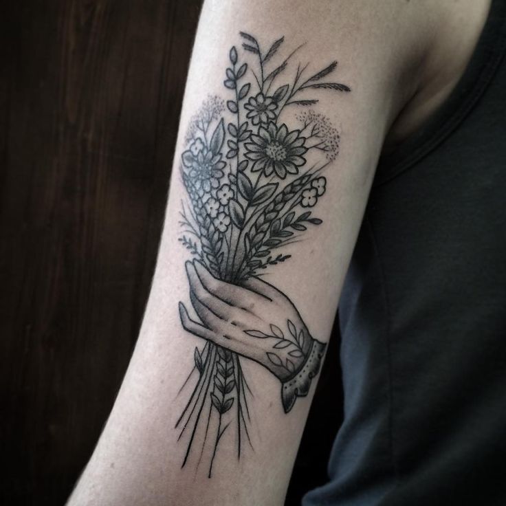 Flower Bouquet Tattoo By Jennifer Lawes Pearl Harbor Gift Shop