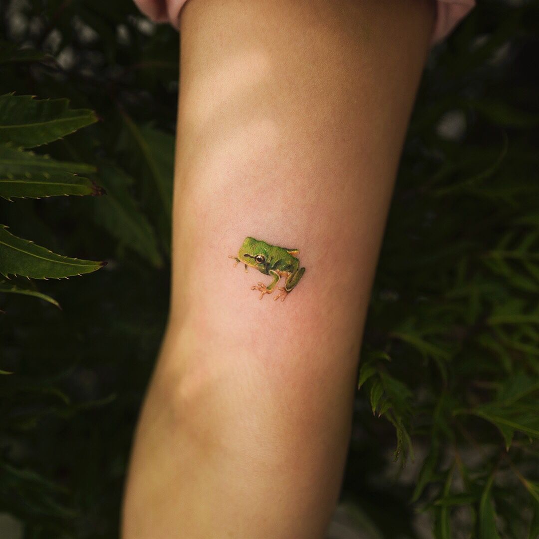 Frog Tattoo Meaning Thewildtattoo Frog Tattoos Anklet Tattoos Tattoos