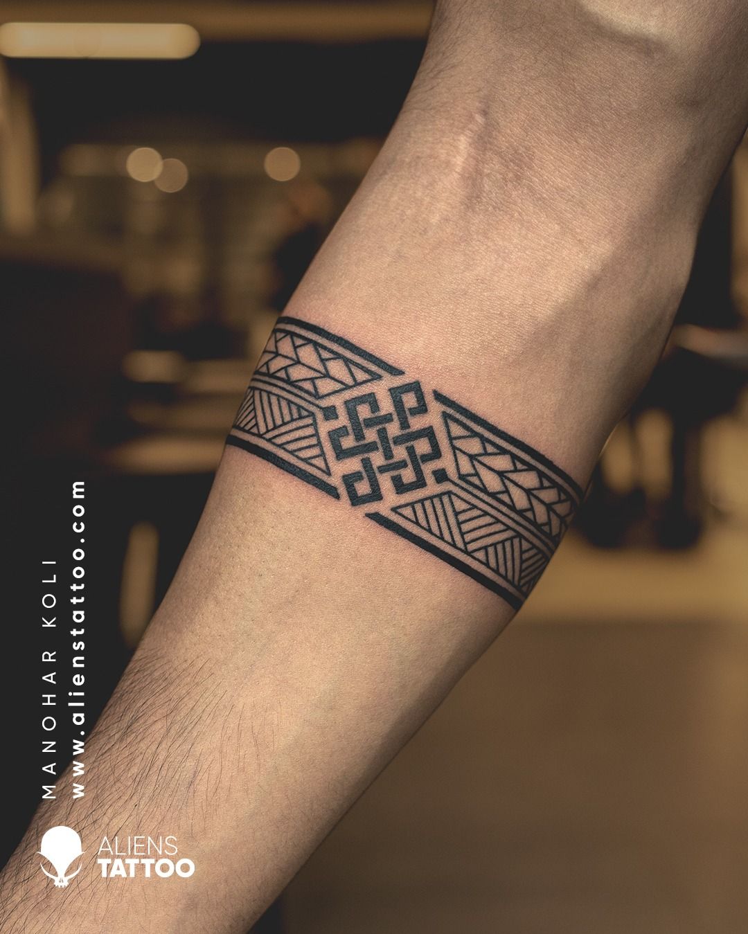 Geometric Arm Band Tattoo Men Wrist Tattoos For Guys Cool Wrist