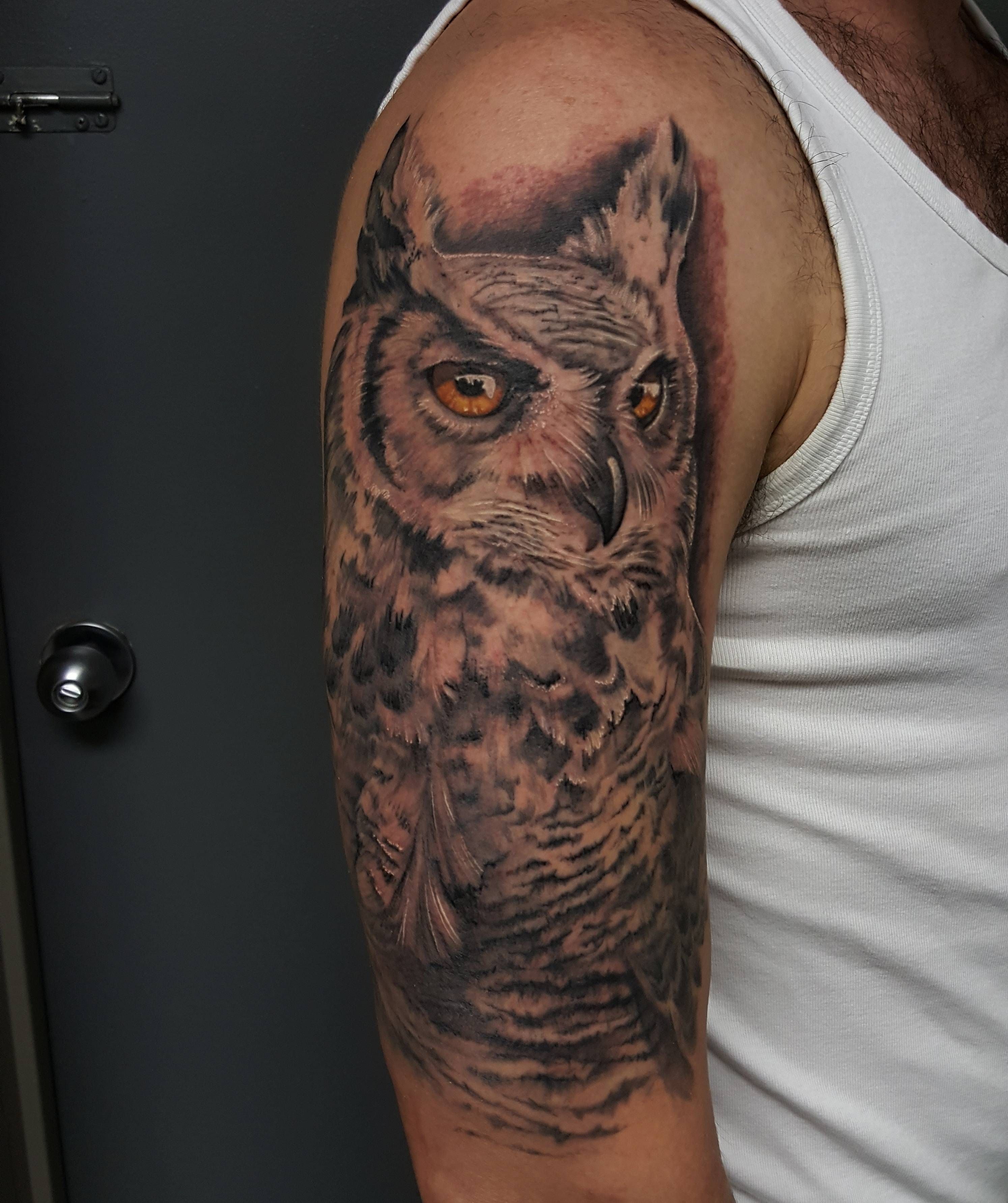 Great Horned Owl By Me Logan Bramlett Wanderlust Tattoo Society Akron