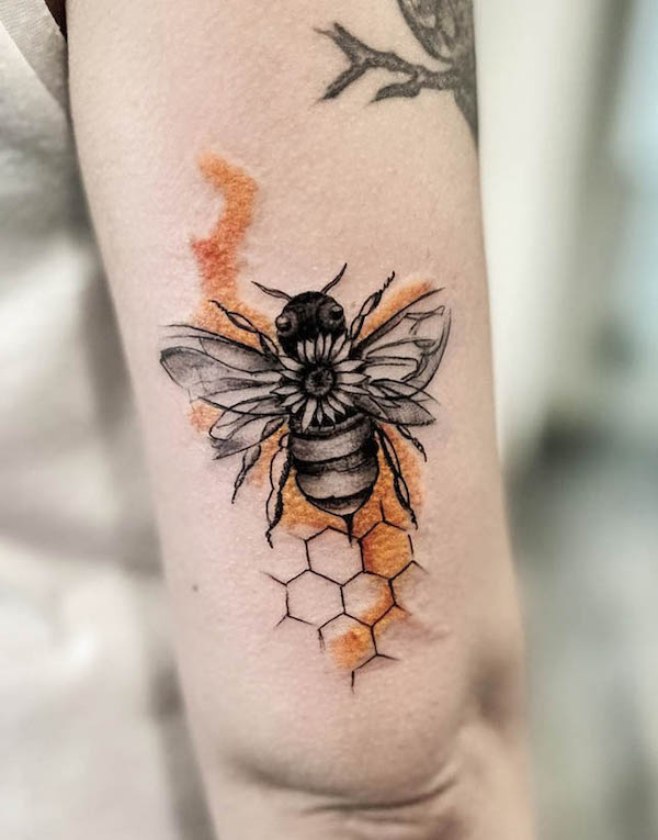 Honey Bee Sunflower Tattoo By Jamison Buena Suerte Pharr Tx 5 19