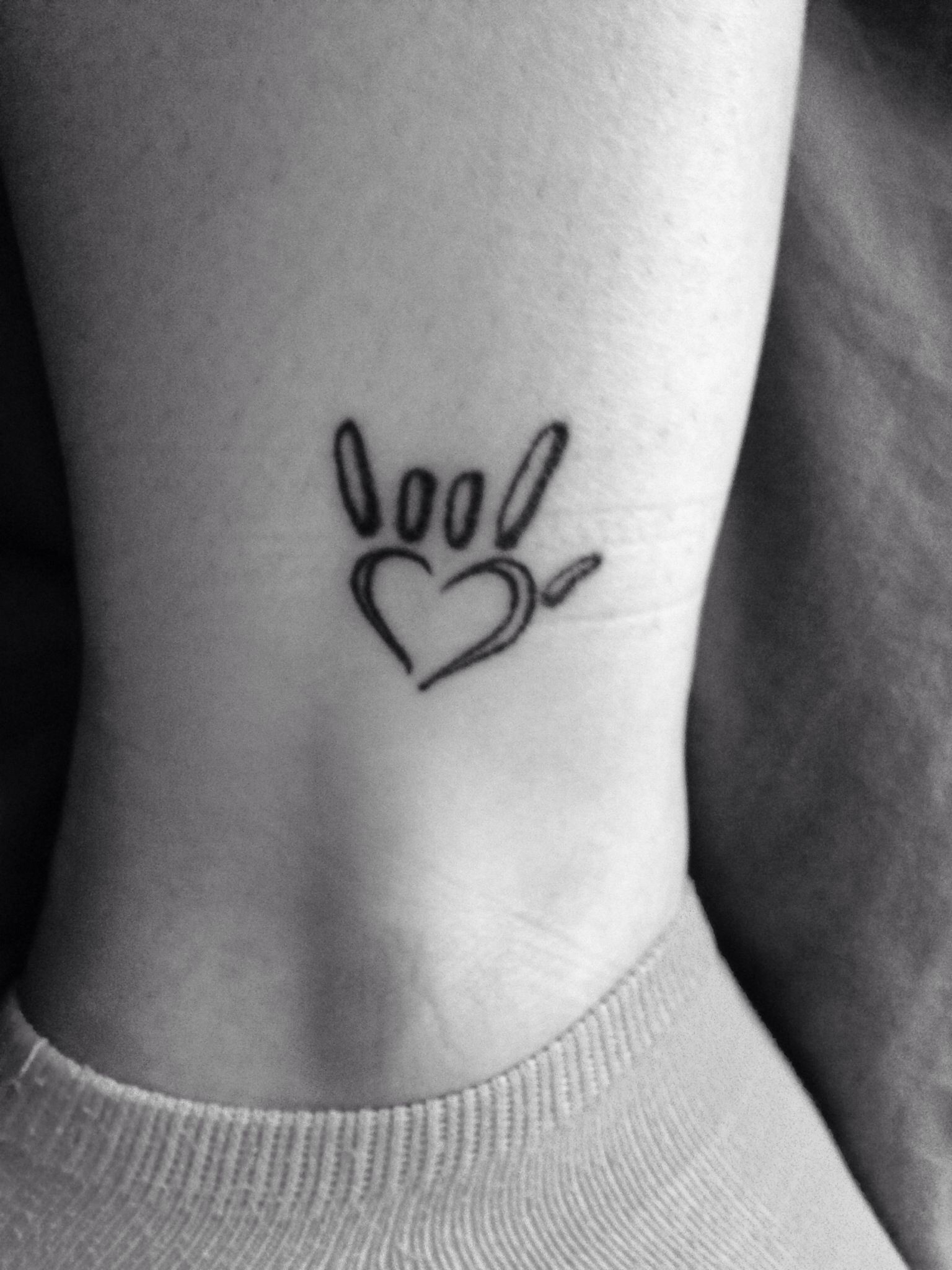 I Love You Sign Language Tattoo I Love You Signs Love Yourself Tattoo