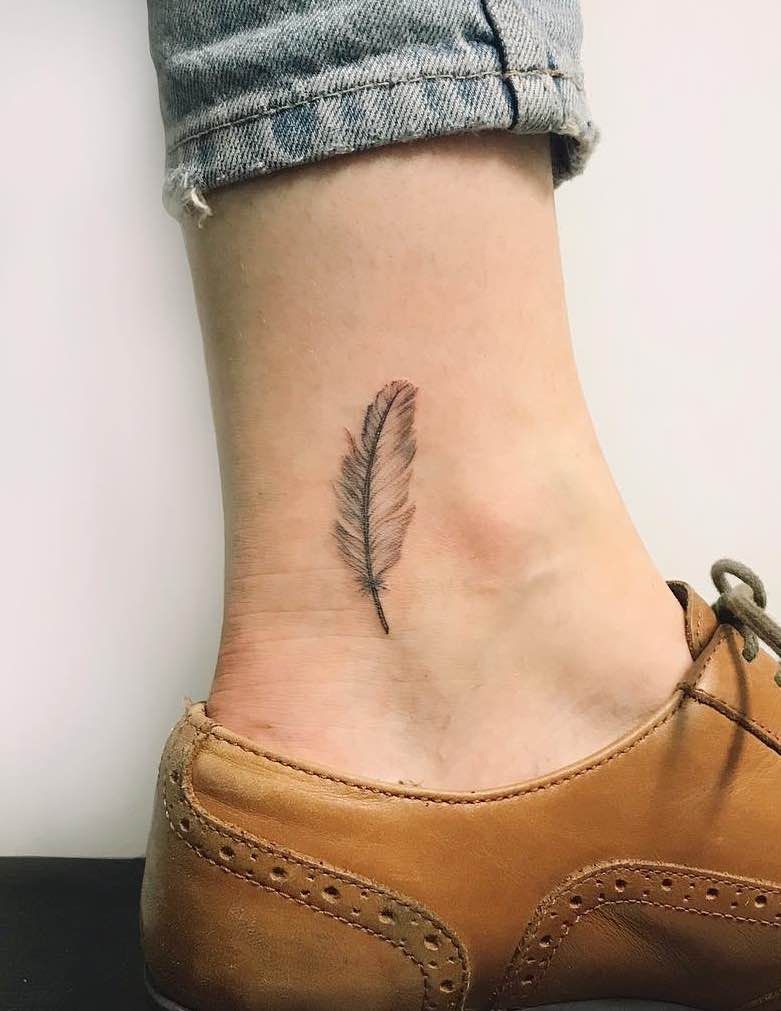 Mini Small Feather Tattoo Ideas You'll Love