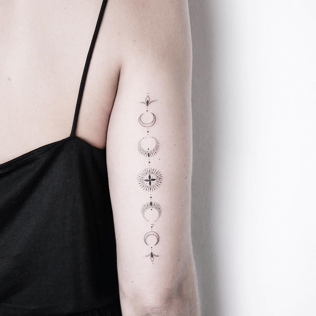 Moon Phase For Lovely Giulia Reh Ink Moon Phases Tattoo Women