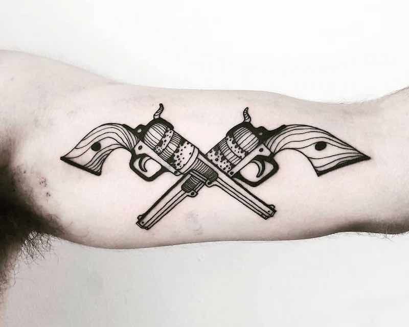 Pin On Gun Tattoo