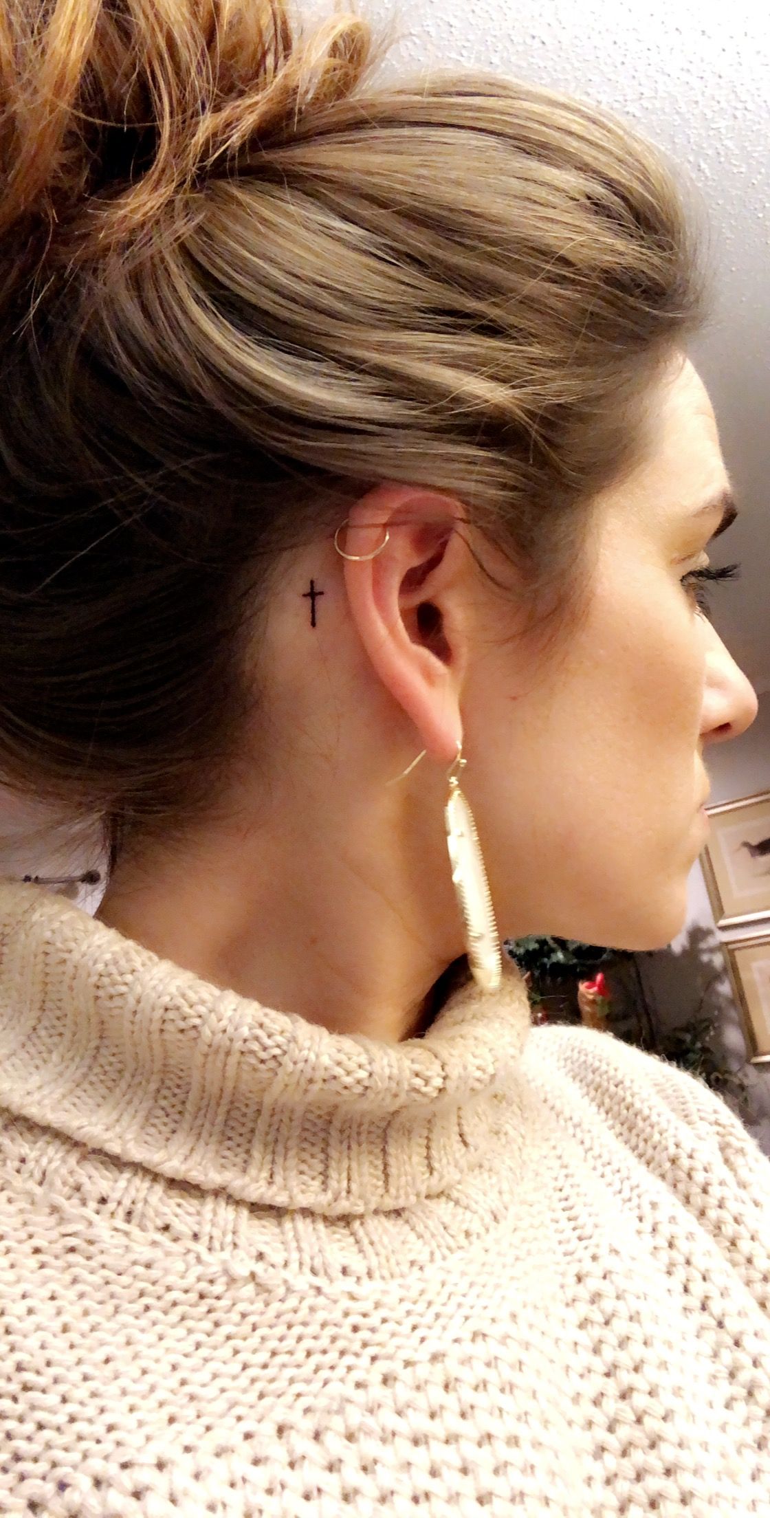 5 Reasons to Get a Small Cross Tattoo Behind Ear