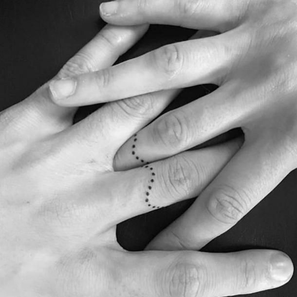 5 Soulmate Wedding Ring Tattoo Ideas for Couples