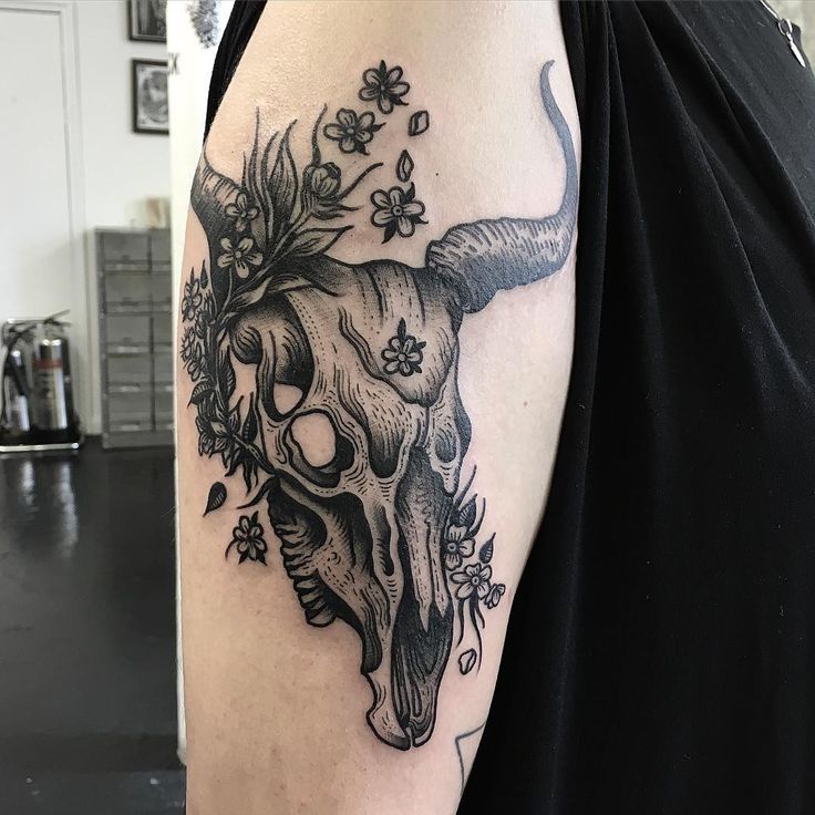 Stunning Bull Skull Tattoo By Scottmove At Parliament Tattoo