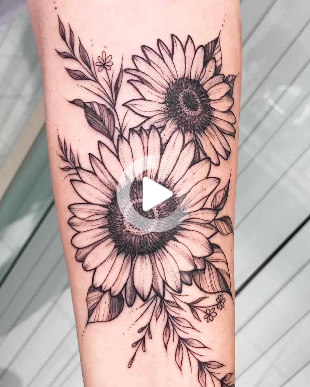 7 Stunning Sunflower Tattoo Ideas for Your Back