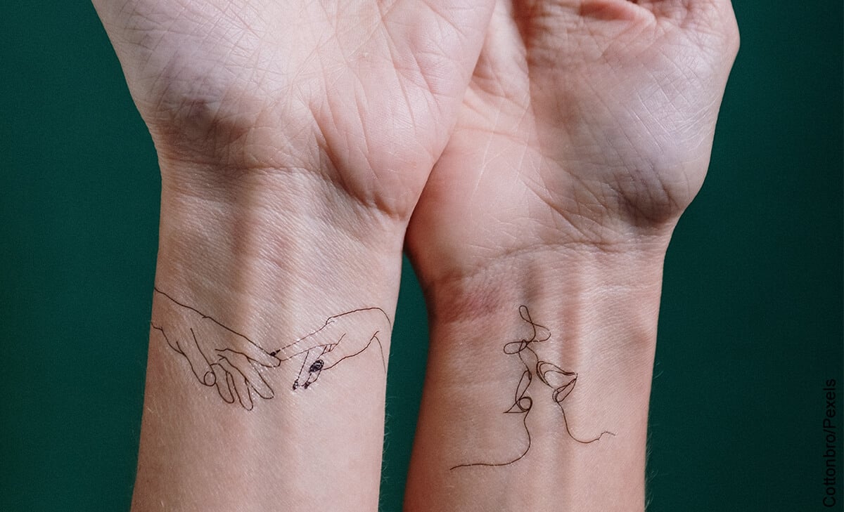 Tatuajes en la muñeca: Tendencias y Cuidados Esenciales