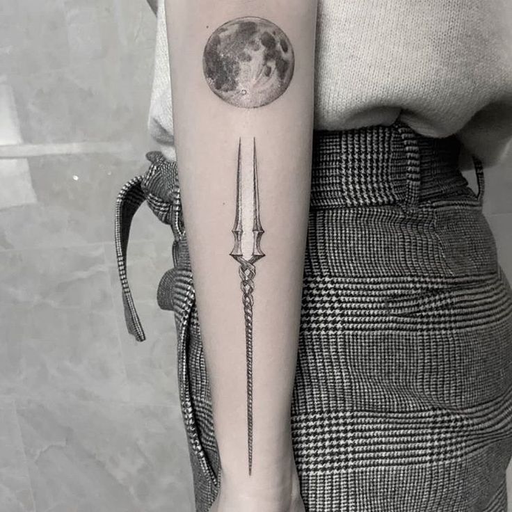 Top 60 Lance Of Longinus Tattoo Latest In Eteachers