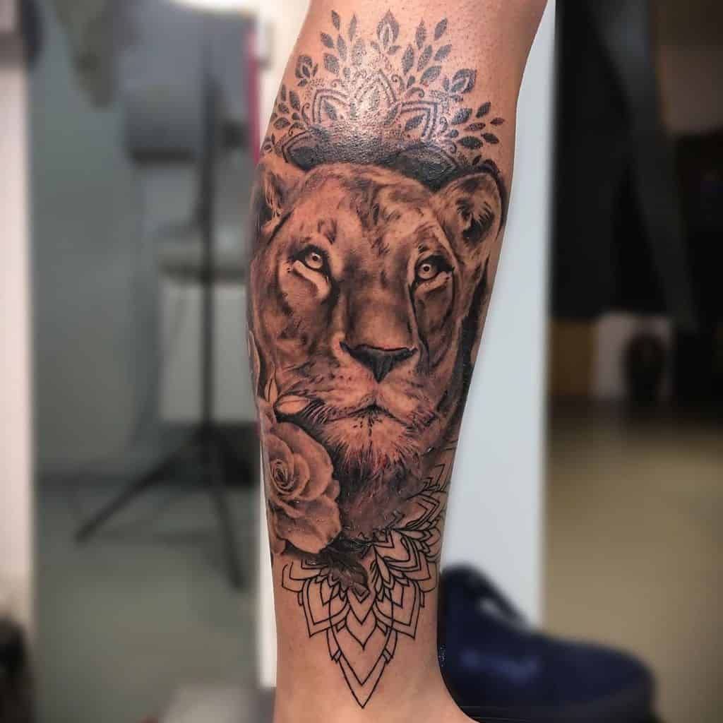 Top 91 Lioness Tattoo Ideas 2020 Inspiration Guide Next Luxury Kurt Tattoo Leo Tattoos