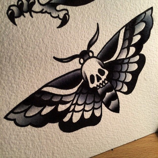 5 Tips for Choosing Traditional Death Moth Tattoos