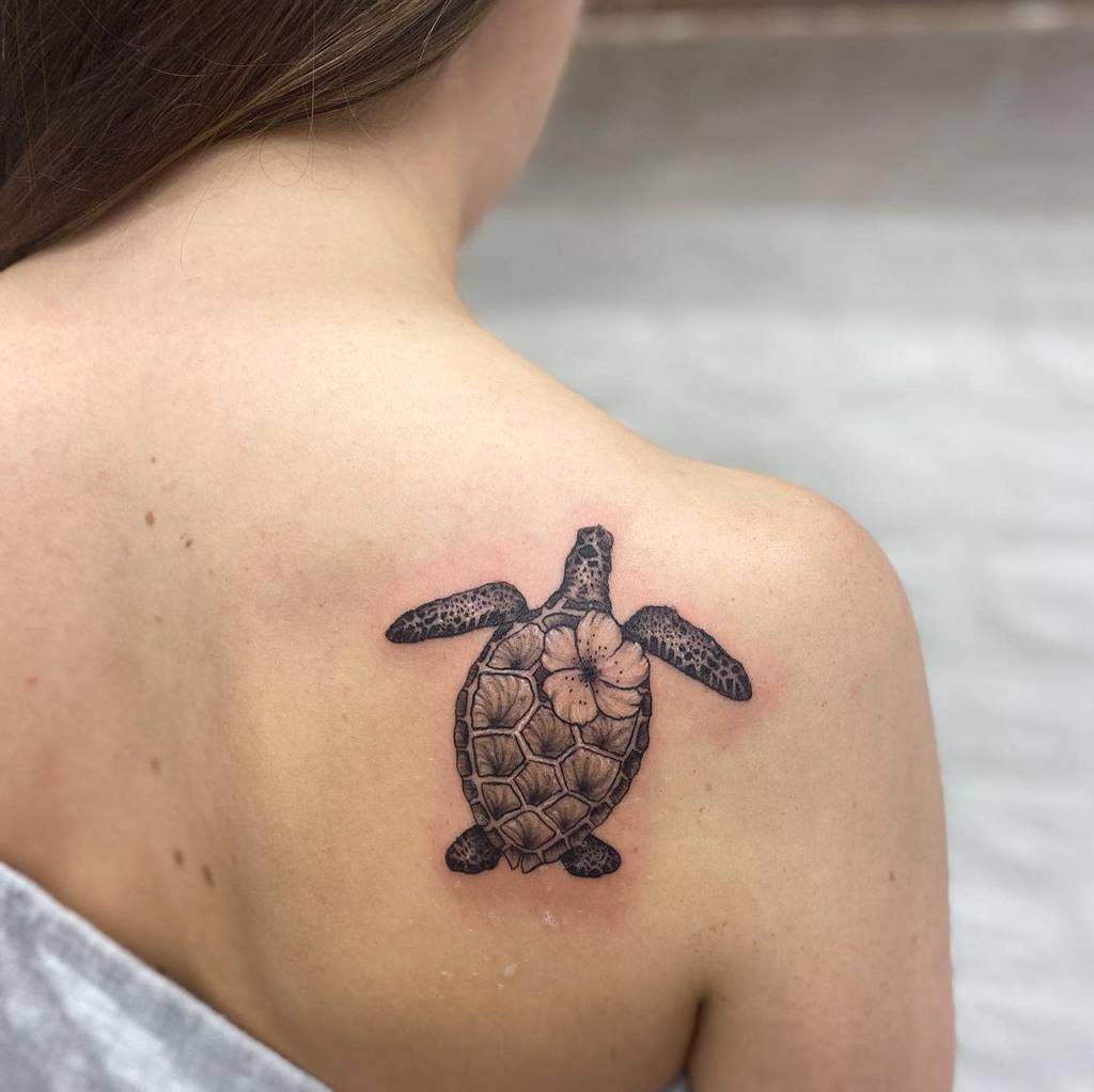 5 Stunning Turtle Tattoo Designs for Women